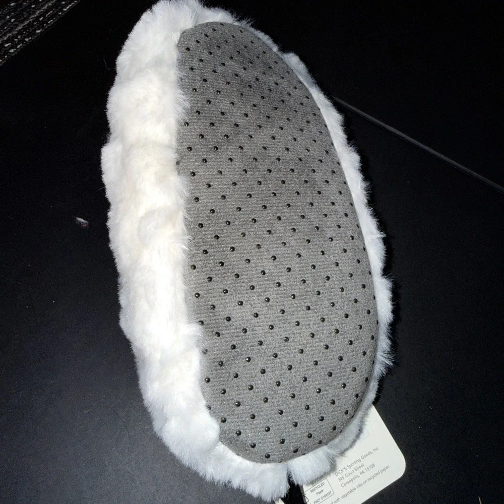 Northeast Outfitters Cozy Cabin Slippers Youth XS 9K-1 Cream New Aloe Infu Heart